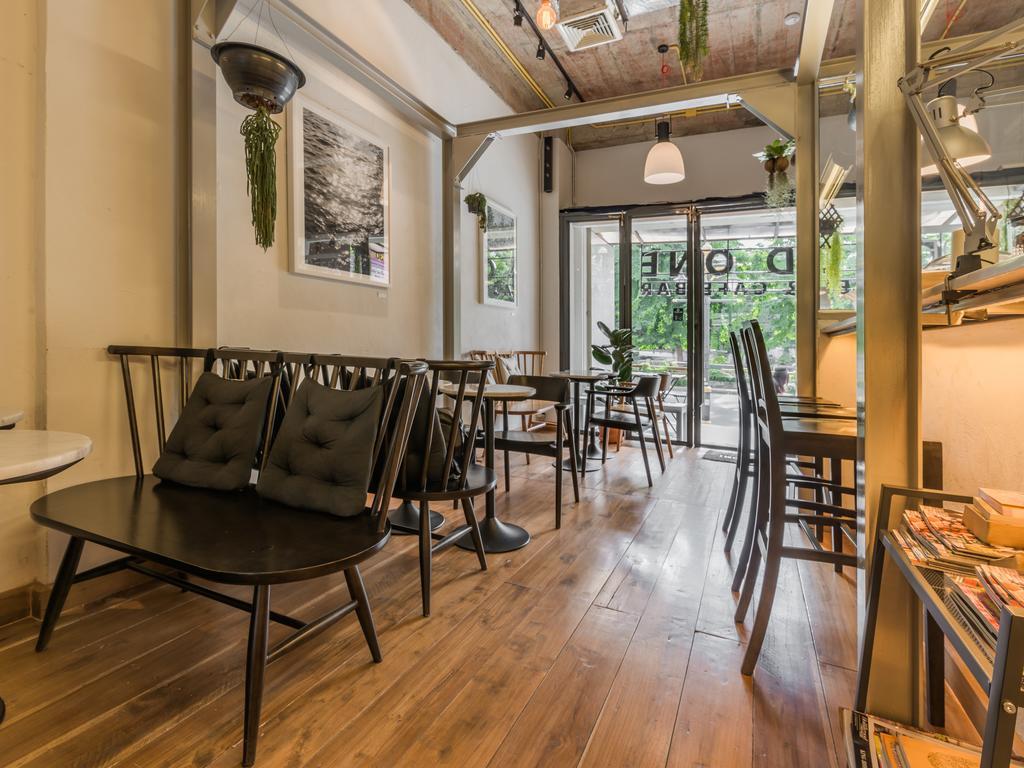 Hostel Good One Poshtel & Cafe Bar Bangkok Zewnętrze zdjęcie