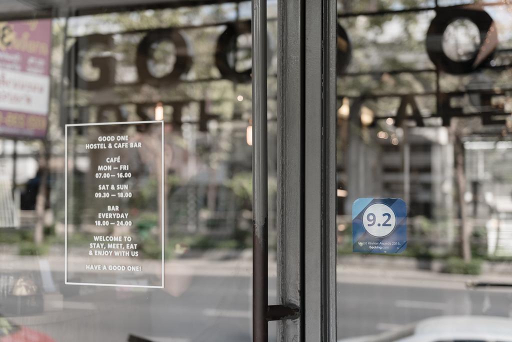 Hostel Good One Poshtel & Cafe Bar Bangkok Zewnętrze zdjęcie