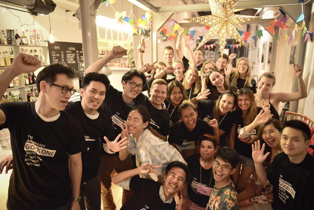 Hostel Good One Poshtel & Cafe Bar Bangkok Zewnętrze zdjęcie