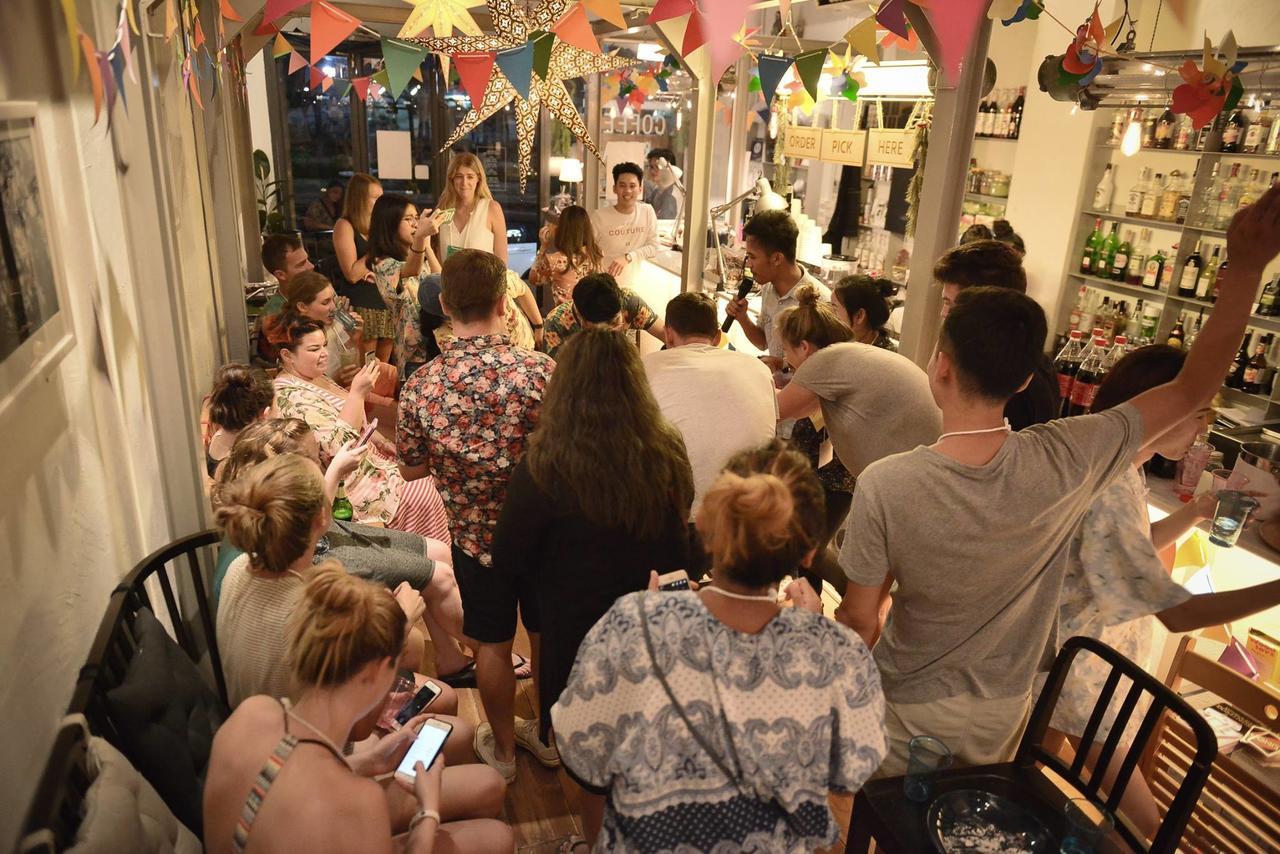 Hostel Good One Poshtel & Cafe Bar Bangkok Zewnętrze zdjęcie